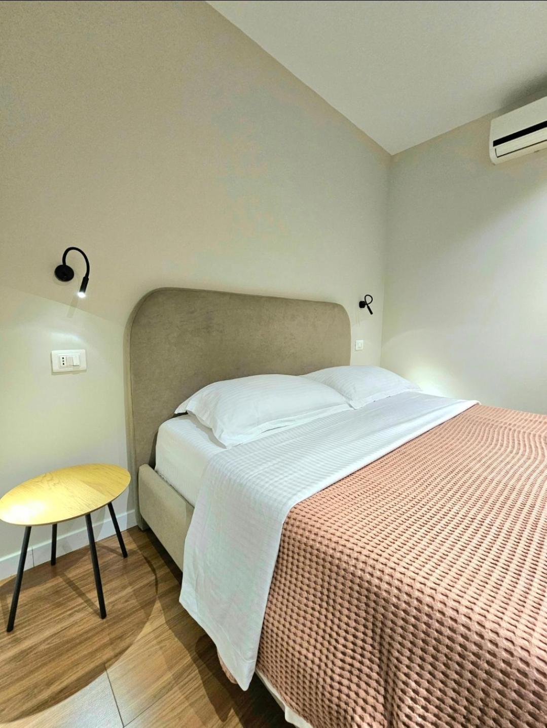 Tirana Center Piazza-In Apartment ภายนอก รูปภาพ